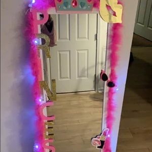 Customized body mirrors